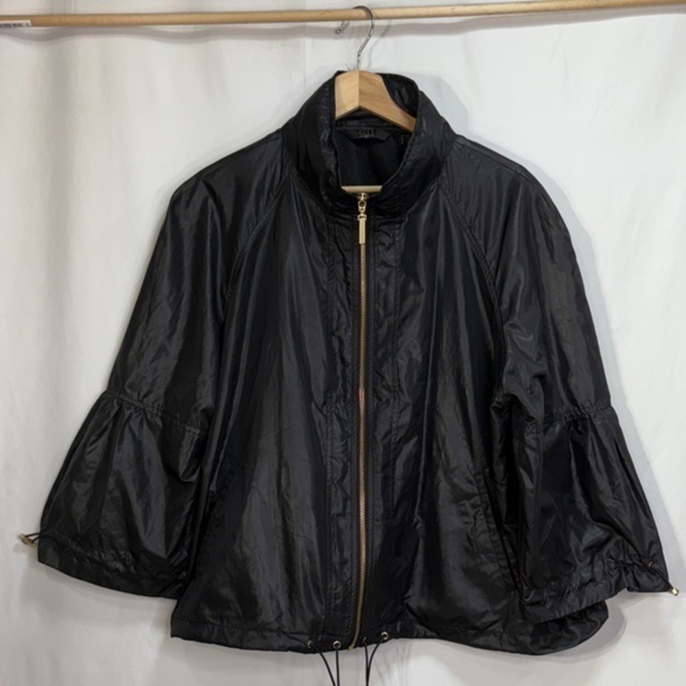 ♣️ G.I.L.I. Black windbreaker Jacket with Gold Zipper and hidden Hood: